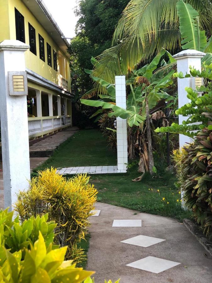 Sunshine Hotel Islas del Maíz Exterior foto