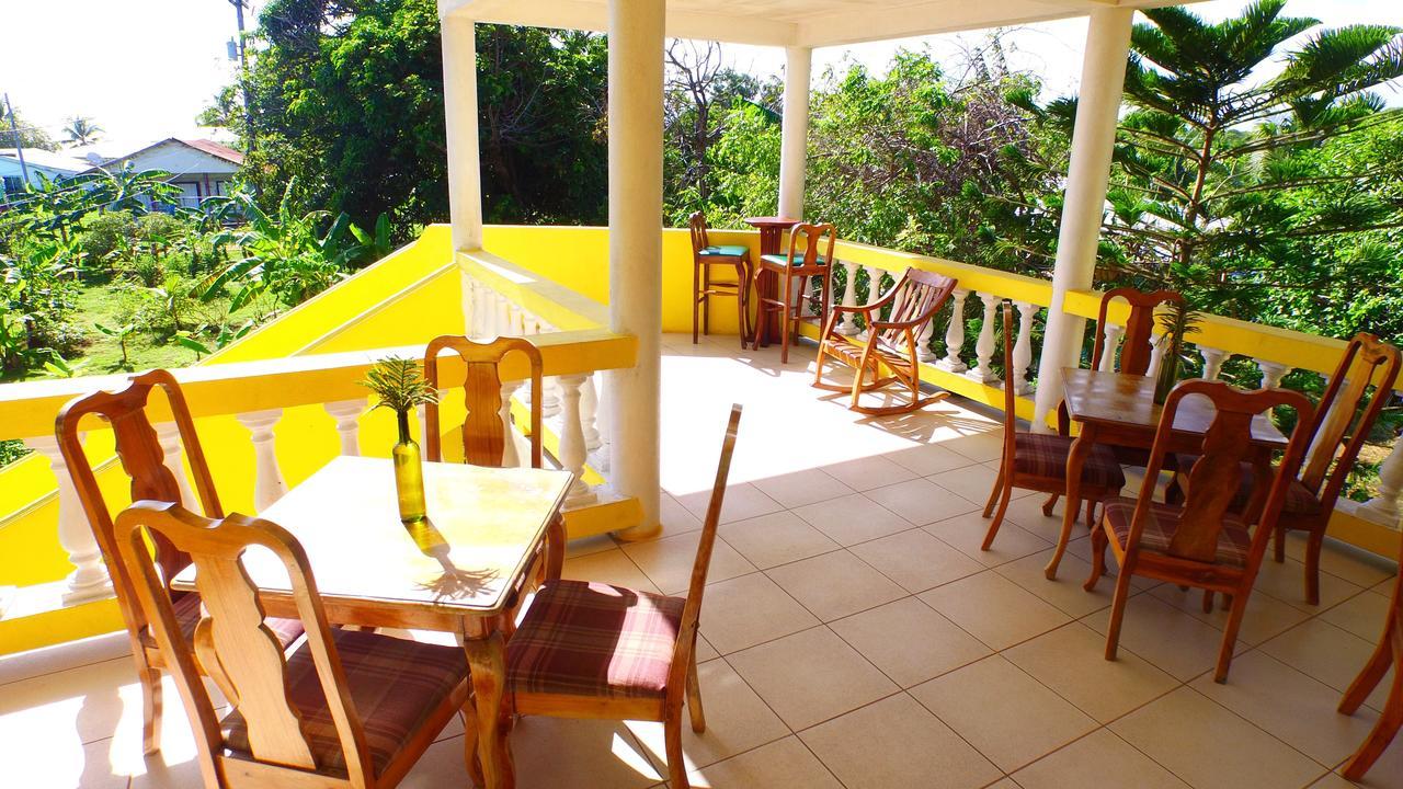 Sunshine Hotel Islas del Maíz Exterior foto